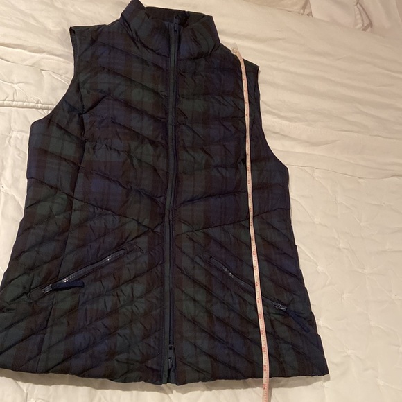 Talbots tartan puffer vest - Picture 6 of 6